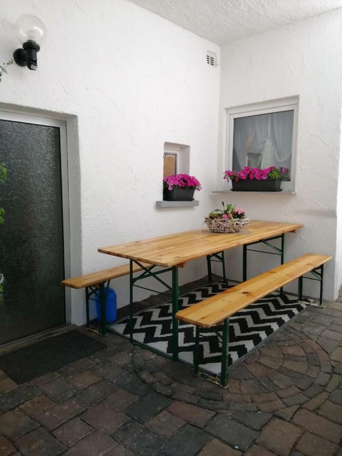 Ferienwohnung-Kiefer Hillscheid エクステリア 写真