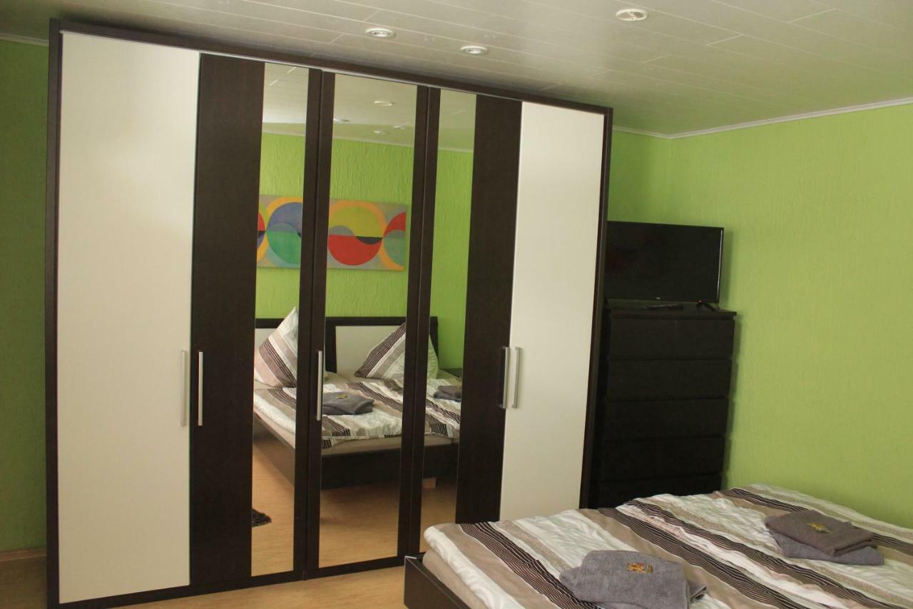 Ferienwohnung-Kiefer Hillscheid エクステリア 写真